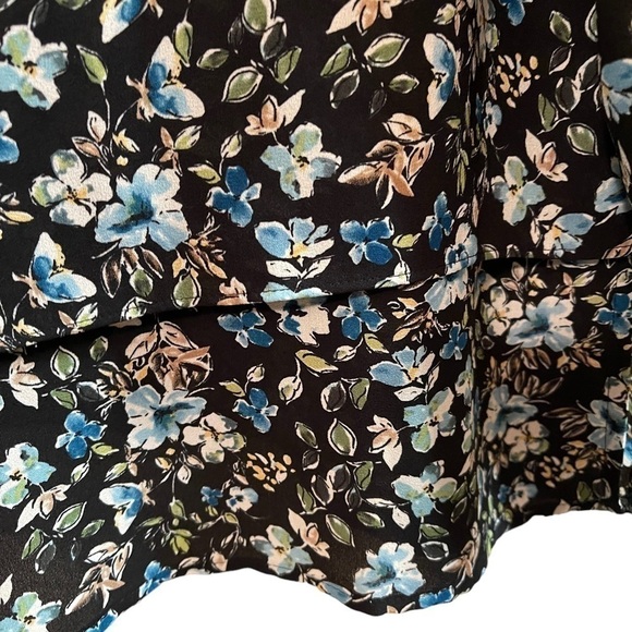 J Jill Floral Long Sleeve Button Down Layered Blouse Medium Petite - Picture 4 of 8